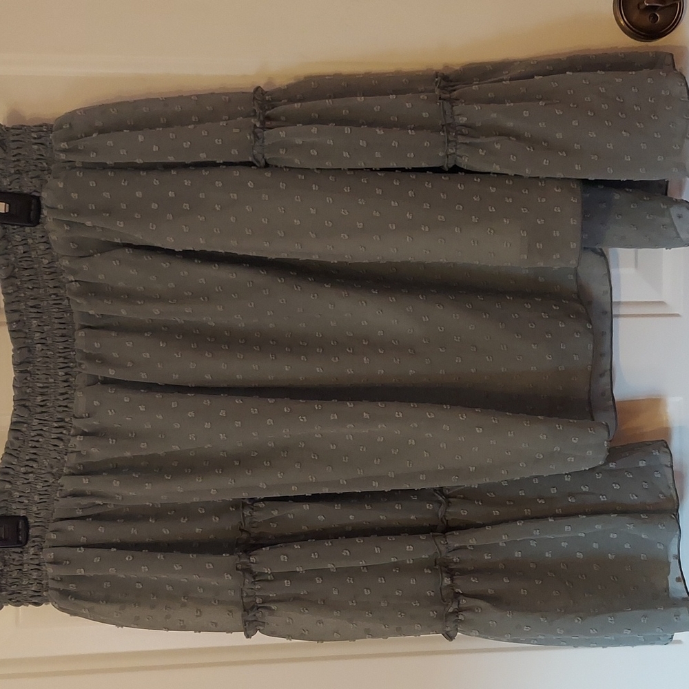 Off the shoulder blouse (S)